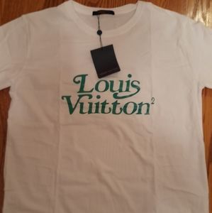 Lv shirt